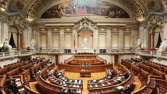 Imagem de PS e PSD não concordam com prazo