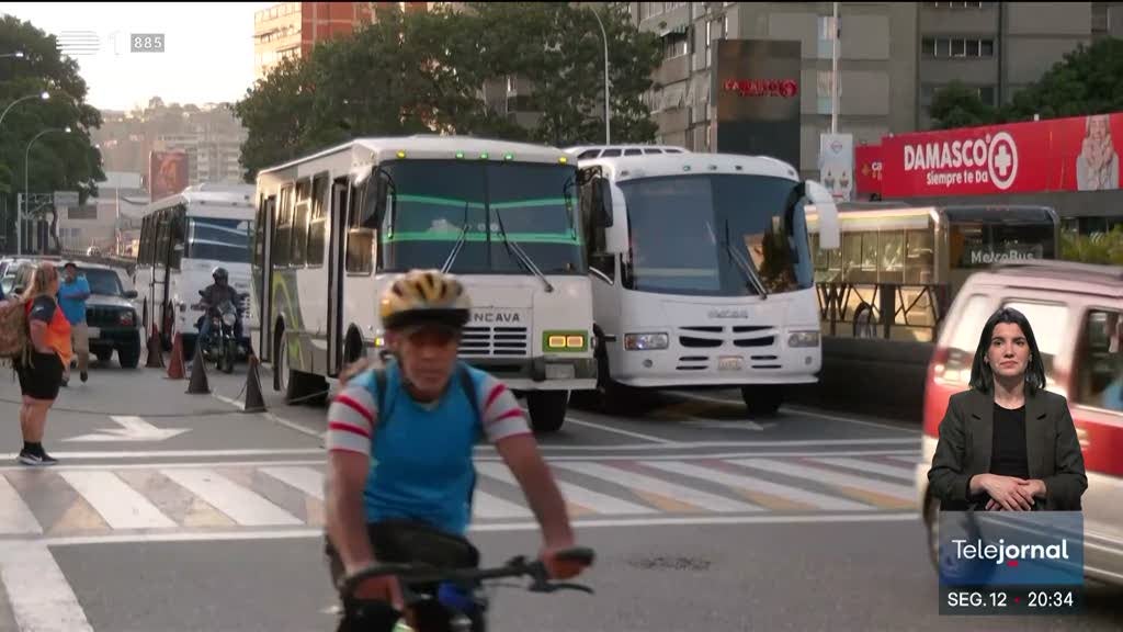 Caracas afirma ter libertado já 116 presos políticos