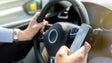Coimas para uso do telemóvel ao volante vão ser agravadas em cerca de 50%