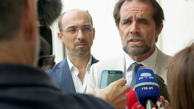 Imagem de Governo da Madeira acusa primeiro-ministro de contar `histórias da carochinha`