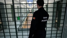 Imagem de Guardas prisionais iniciam hoje greve de três dias