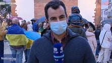 Imagem de 100 pessoas rezam pela paz (vídeo)