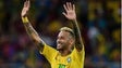 Brasil vence Bolívia com bis do recordista Neymar