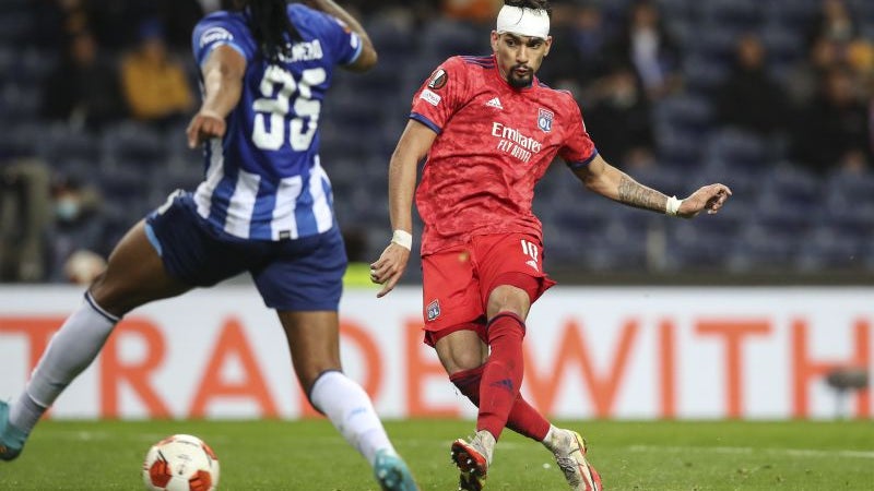 Imagem de FC Porto perde com o Lyon