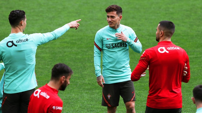 Imagem de Última Hora: Fernando Santos lança um onze com várias surpresas