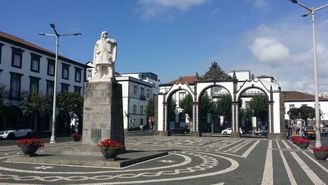 Açores com 16 casos e mais 20 recuperados