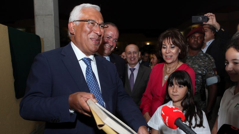Imagem de António Costa apresenta medidas ao Presidente da República antes da conferência de imprensa