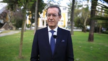 Imagem de «Não se pode desconfinar já»