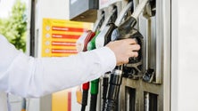 Imagem de Gasóleo vai descer seis cêntimos na segunda-feira