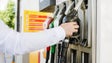 Imagem de Gasóleo vai descer seis cêntimos na segunda-feira