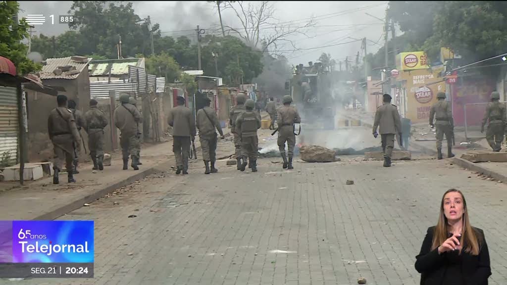 Confrontos em Maputo. Polícia disparou gás lacrimogéneo contra candidato e jornalistas