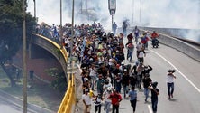 Imagem de Adolescente morre atropelado em protesto na Venezuela