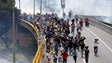 Imagem de Adolescente morre atropelado em protesto na Venezuela