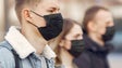 Covid-19: Polónia abandona uso obrigatório de máscara