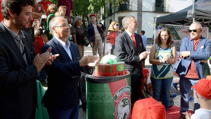 Marítimo comemora 106 anos, com treinador português na mira