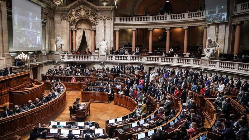 Imagem de Três dissoluções resultaram em maiorias absolutas e três em governos de coligação