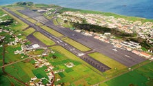 Reabre pista na Base das Lajes (Som)