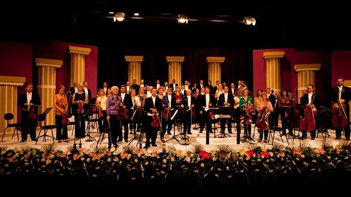 Imagem de Strauss , Cândido, Serrão e Victor sobem ao palco