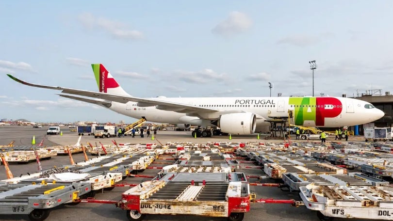 Imagem de Transporte aéreo prossegue máximos históricos
