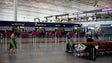 Covid-19: Mais de mil voos cancelados nos aeroportos de Pequim
