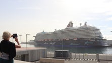 Imagem de Mein Schiff 4 traz mais de três mil pessoas ao Funchal
