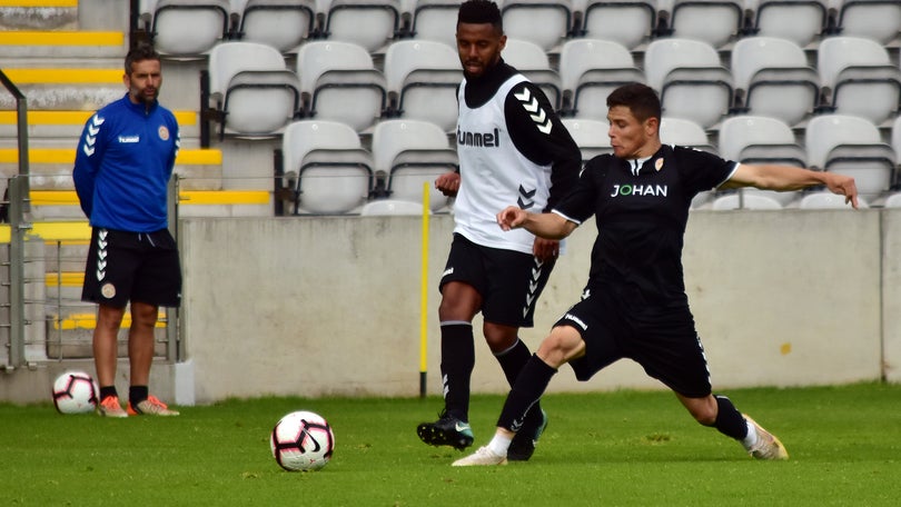 Tondela e Nacional enfrentam jogos decisivos na luta pela permanência