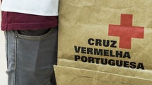 Imagem de Cruz Vermelha e Cáritas com falta de espaço para armazenar bens