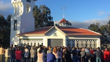 Imagem de Fé leva madeirenses ao Cabo Girão