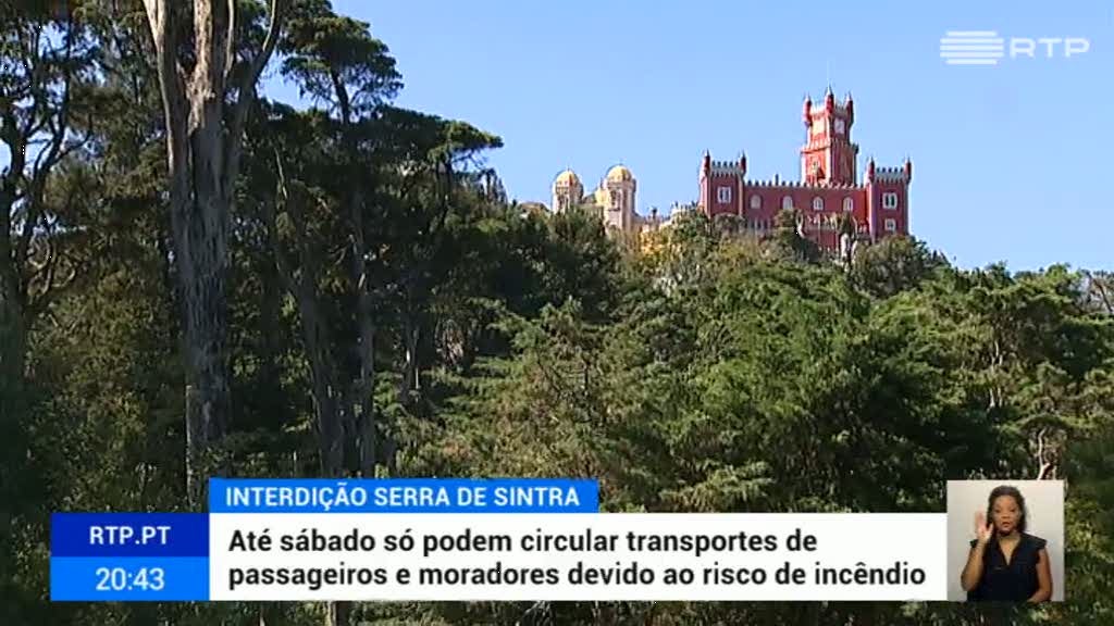 Tr�nsito interditado na Serra de Sintra