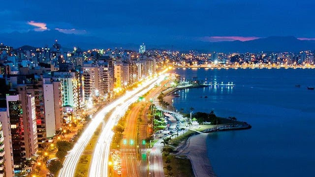 Imagem de 347anos de Parabéns à Florianópolis, a cereja do bolo 
Lélia Pereira Nunes