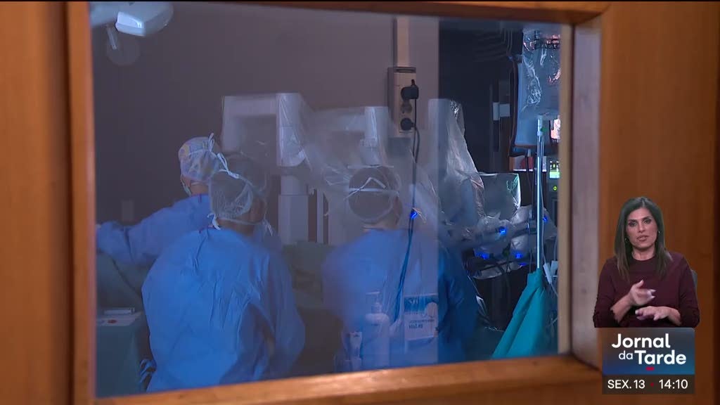 Privados acusam hospitais públicos de reterem utentes