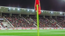 Imagem de Liga de clubes «preocupada» com possível cobrança de IMI aos estádios