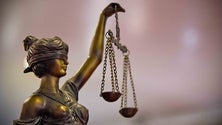 Imagem de Oficiais de Justiça em greve