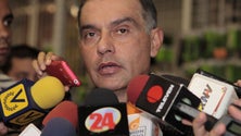 Imagem de Venezuela: Ex-ministro apela a greve geral de protesto contra o Governo