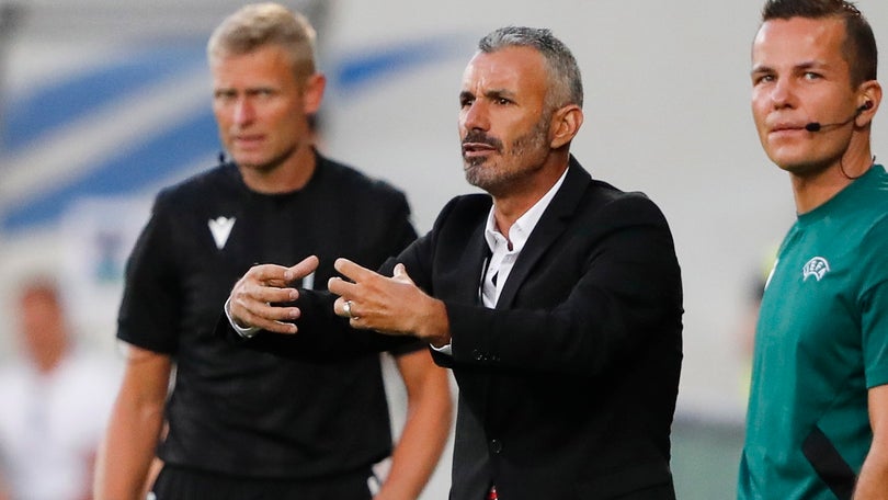 Imagem de Ivo Vieira estreia-se com vitória na Liga
