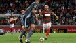 Imagem de Liga de Clubes multa o Benfica por comportamento incorreto dos adeptos nos Barreiros