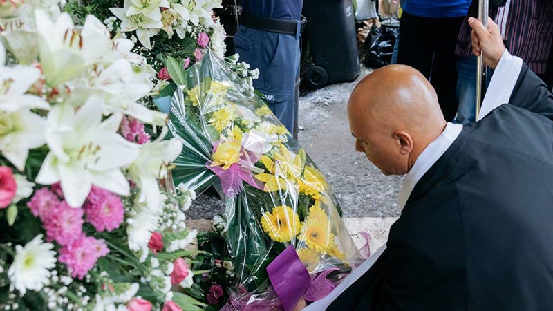 Imagem de Autarcas da câmara do Funchal no Monte para prestar homenagem às vítimas