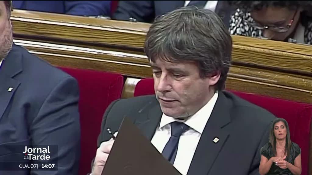 Carles Puigdemont a caminho da Catalunha