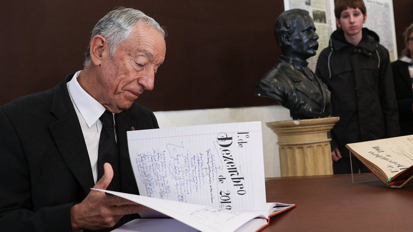 Imagem de Associação cigana congratula-se com «ato de coragem» do Presidente da República