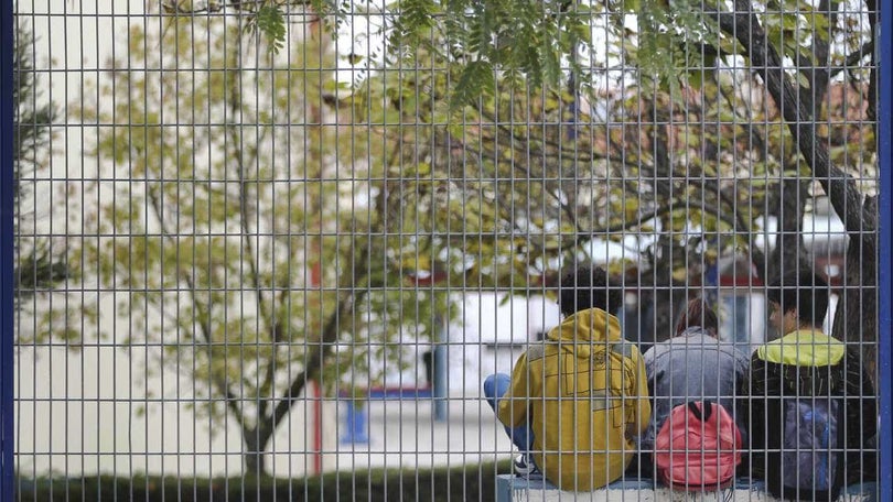 Aulas arrancam com o calendário sindical a sobrepor-se ao escolar