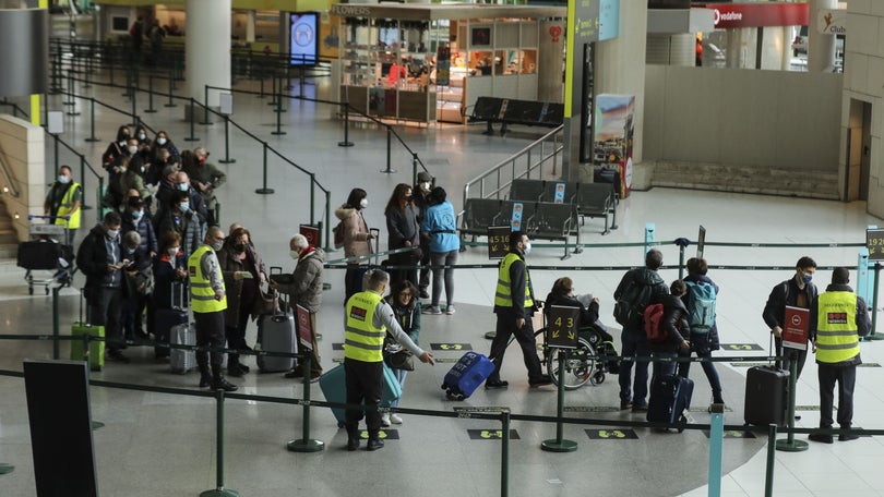 Imagem de Mais de 1.400 passageiros multadas em 19 dias