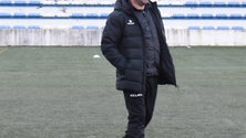 Imagem de Sidónio Ferreira continua a treinar o Sporting Ideal (Vídeo)