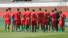 Imagem de Octávio Moreira orientou o treino do Marítimo (vídeo)