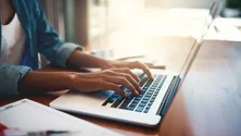 Imagem de Executivo quer obrigatoriedade de contratos para trabalhadores de plataformas digitais