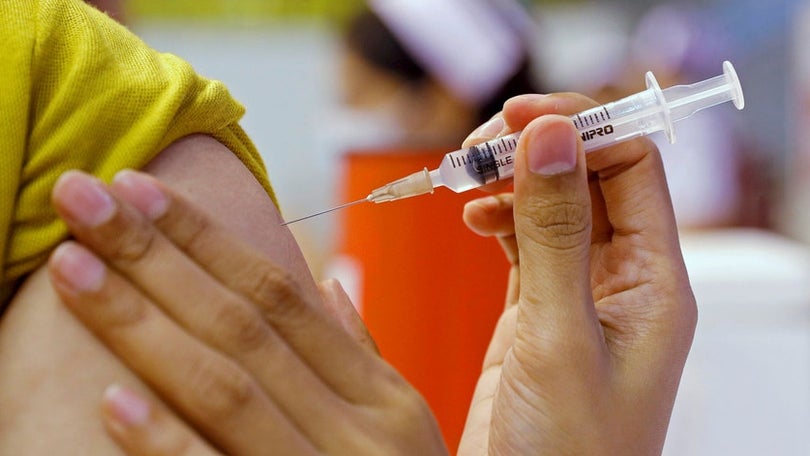 Mais de 43 mil pessoas vacinadas foram infetadas