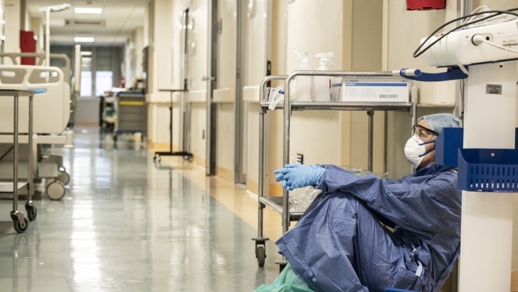 Imagem de Covid-19: Portugal ultrapassa os 300 mil casos desde o início da pandemia