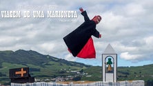 Imagem de Corvo recebeu sessão de teatro de marionetas (Vídeo)