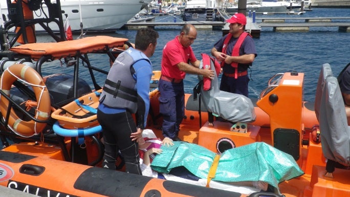 Resgate de turista no cais do Sardinha, na Ponta de São Lourenço