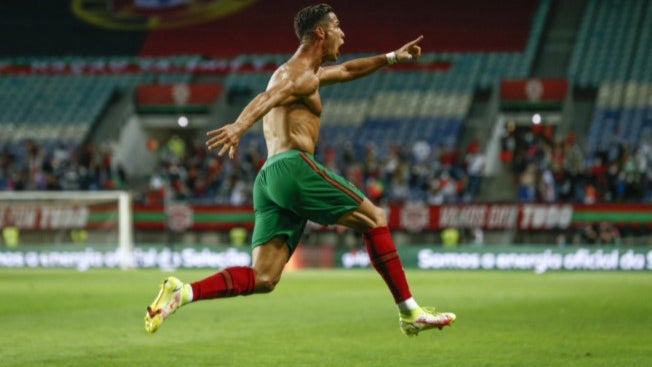 Imagem de Fernando Gomes felicita Cristiano Ronaldo
