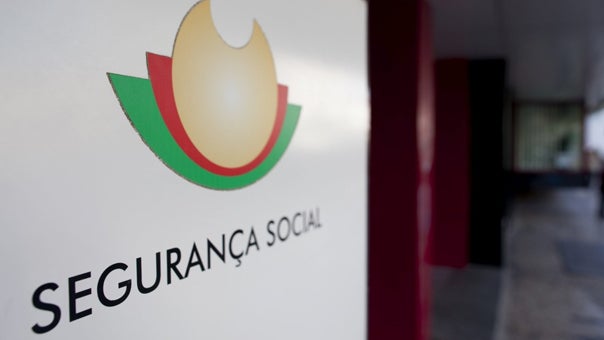 Imagem de Número de beneficiários do RSI diminui em 2015